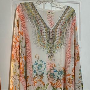Lovely poncho style top